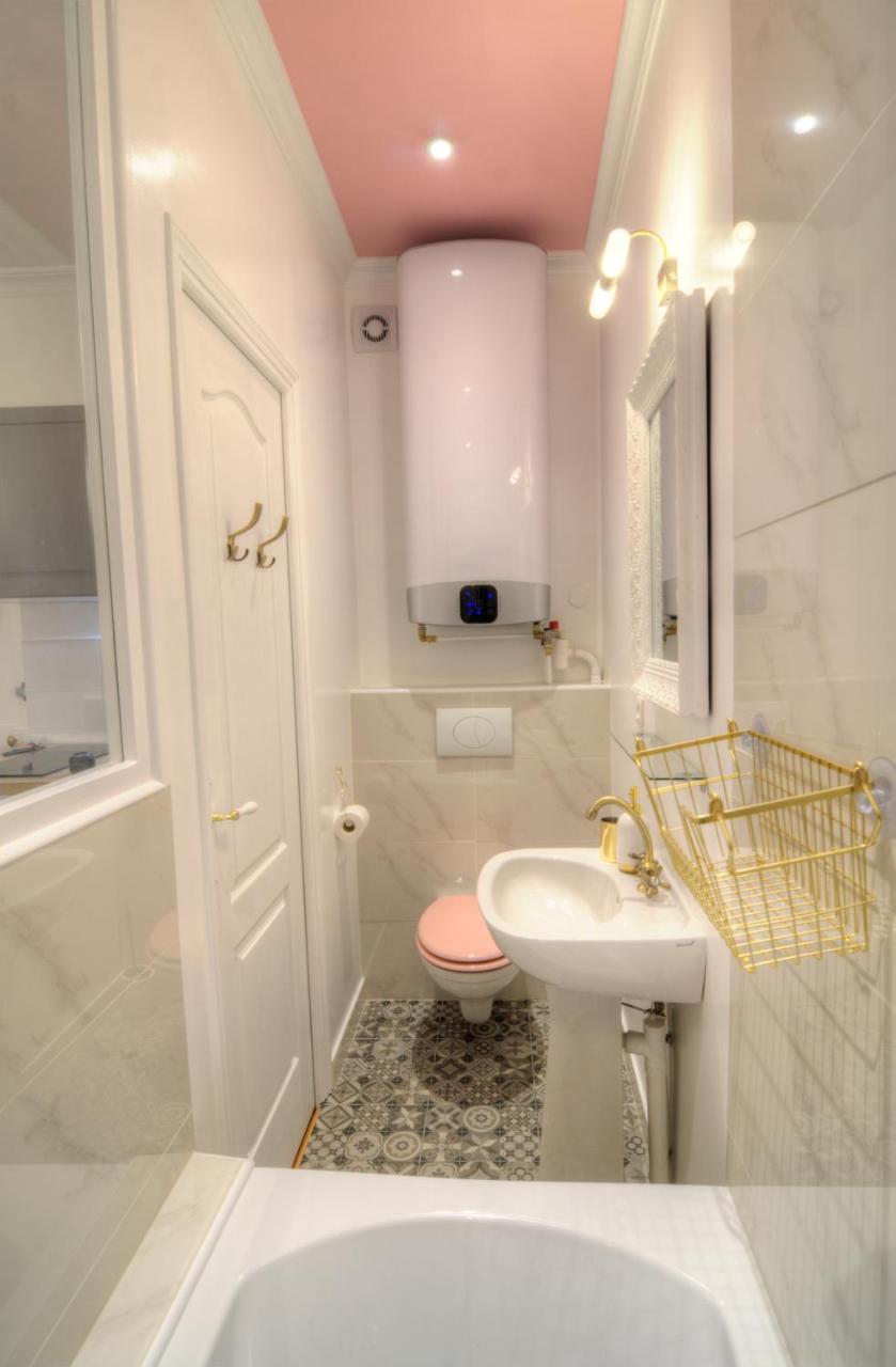דירות שאמברי Les Petits Boudoirs De Savoie מראה חיצוני תמונה